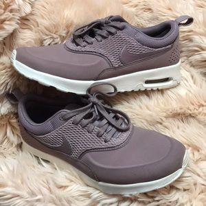 Nike Air Max Thea